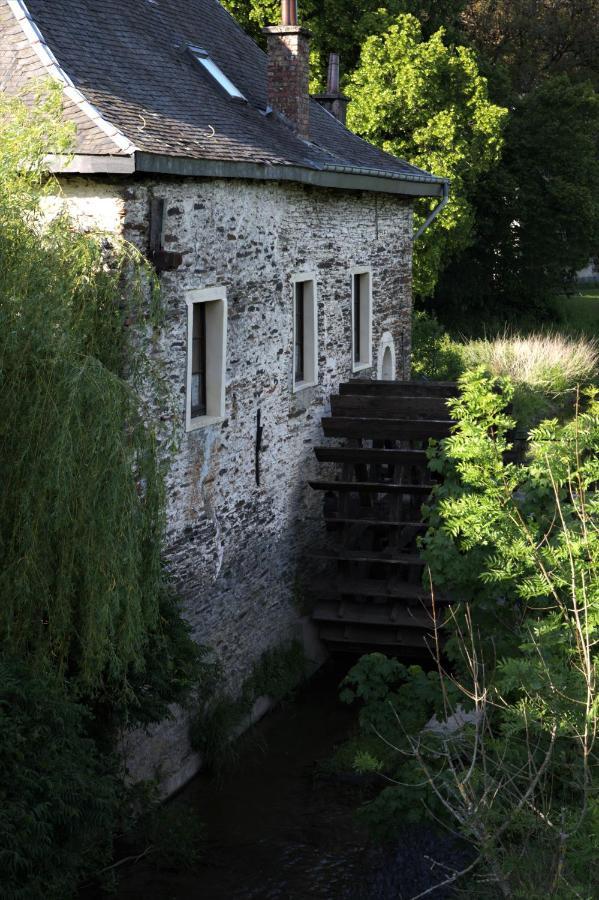 Villa Au Charme Du 13 Faubourg De France A Bouillon Exterior foto